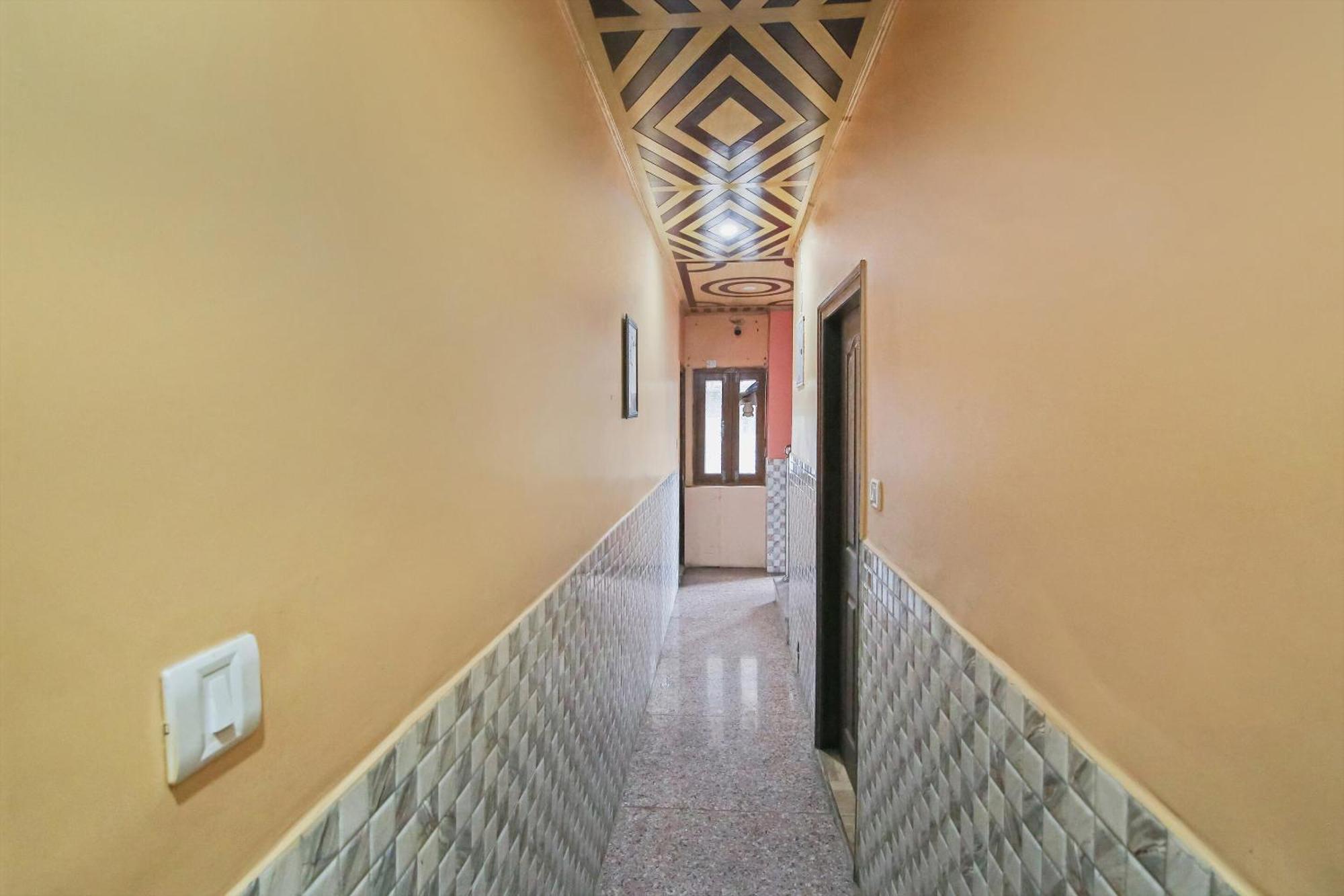 Hotel O Royal Inn Shimla Zewnętrze zdjęcie